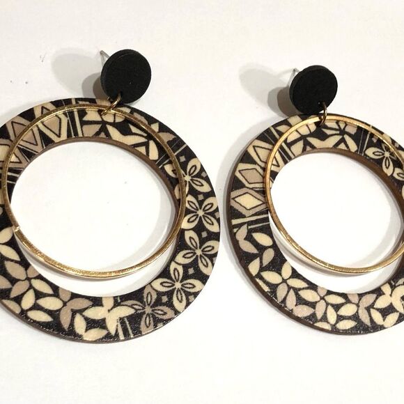 Boho Multi-Hoop Floral Wooden Dangle Earrings - 211 - Picture 2 of 8